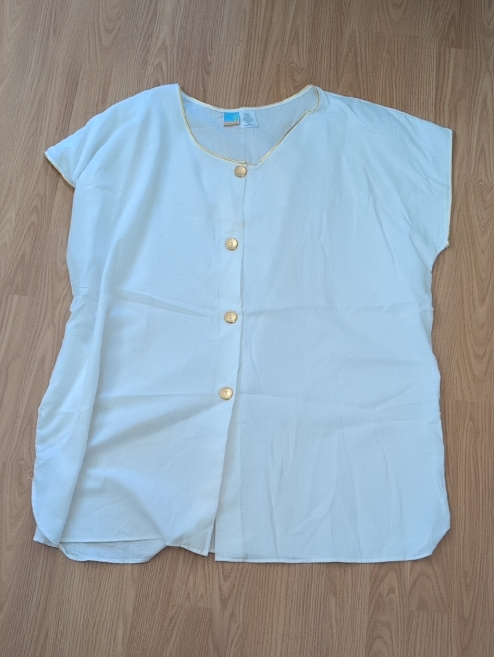 Women’s White Button-Front Top with Gold Trim